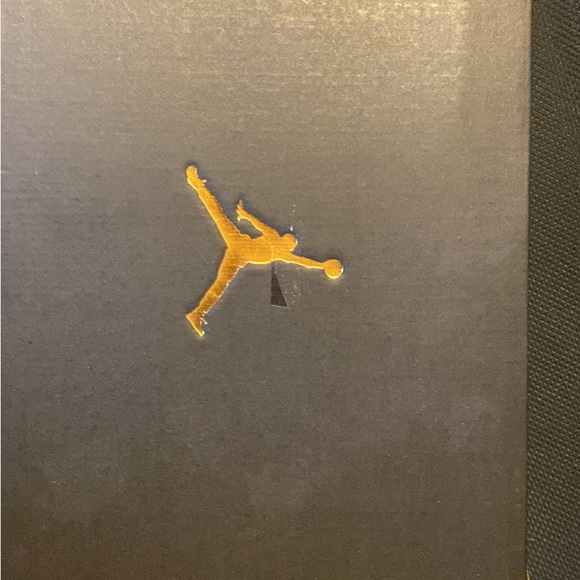 There to narrow for my feet as I have a super wide toe box. - Picture 5 of 5